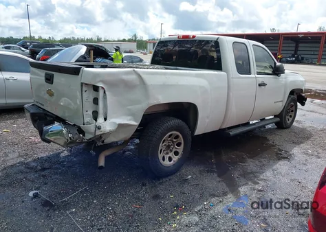 2011 Chevrolet Silverado 1500 Work Truck z USA, uszkodzony, nr VIN 1GCRCPEXXBZ199070